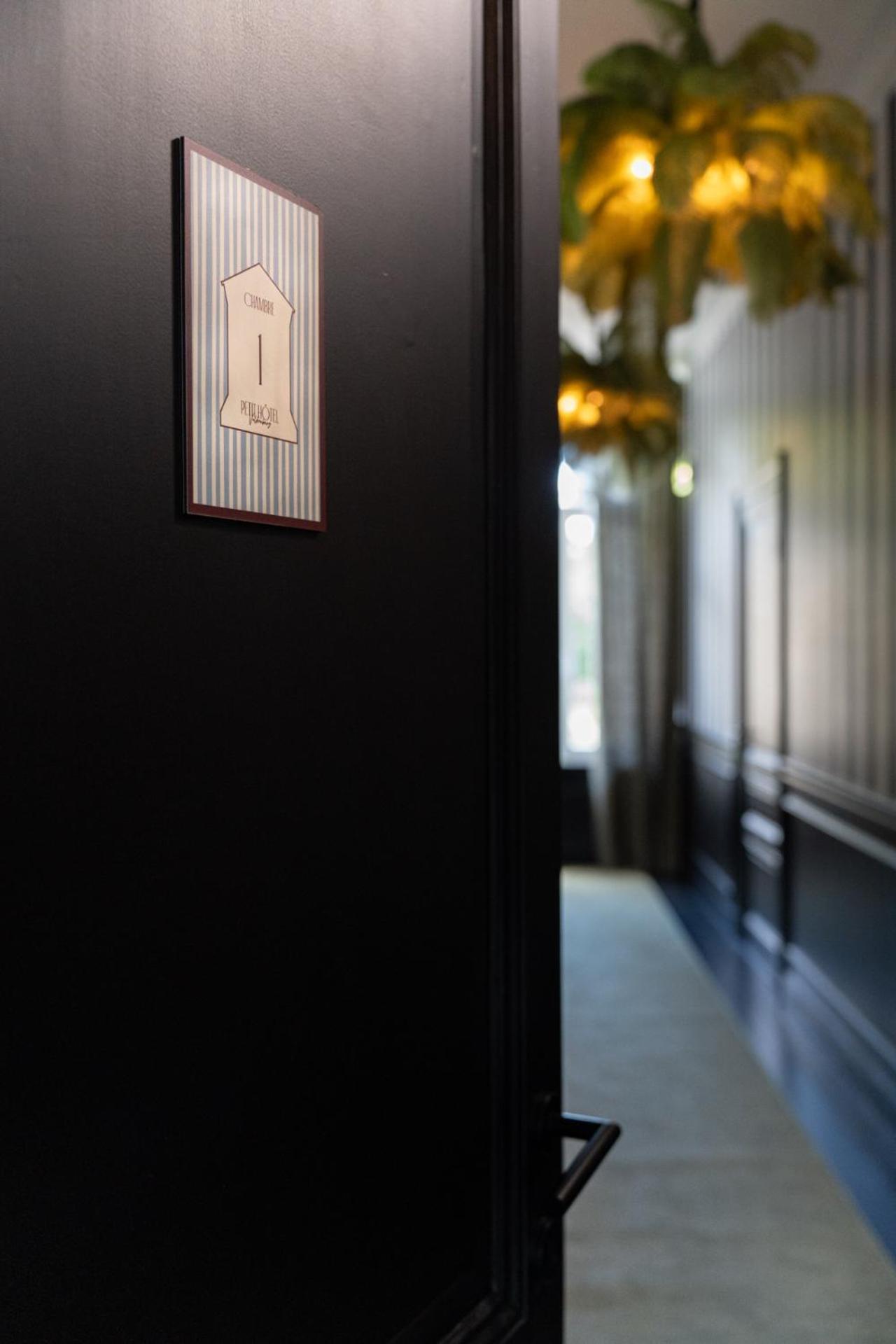 Villa V Petit Hotel 法尔肯堡 外观 照片