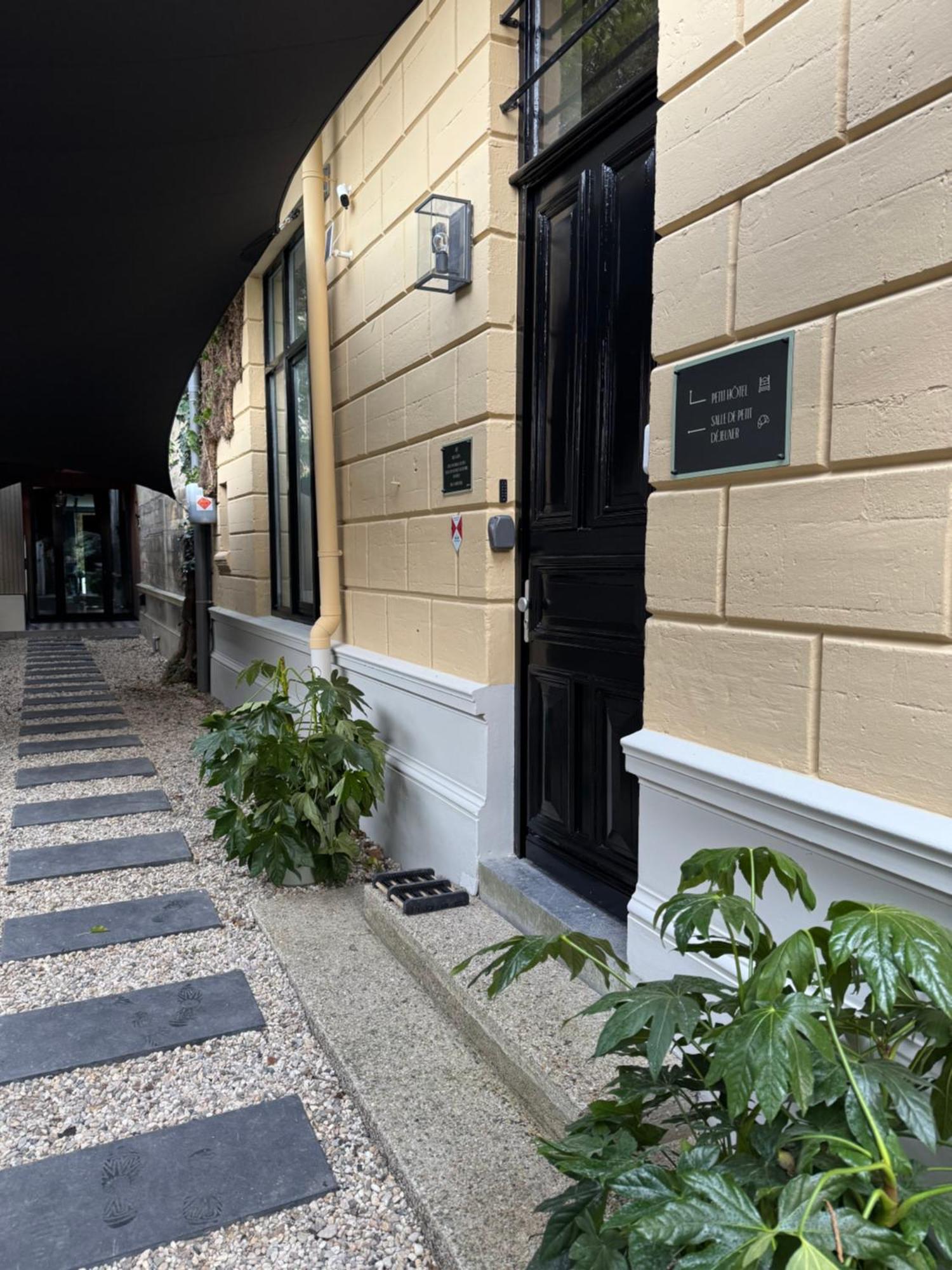 Villa V Petit Hotel 法尔肯堡 外观 照片